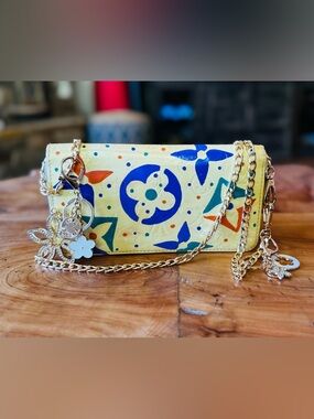 Louis Vuitton hand painted vintage zippy wallet 2008 authentic